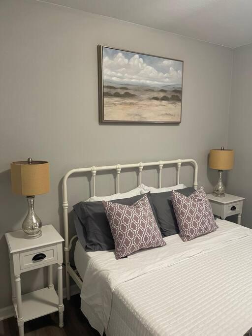 Hamilton The Bernice - 2 Bedroom Apt In Quilt Town, Usa מראה חיצוני תמונה